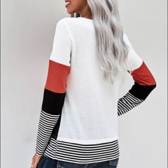 Boutique Color Block Long Sleeve Pullover Various sizes - Picture 4 of 10